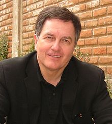 Roberto Ampuero